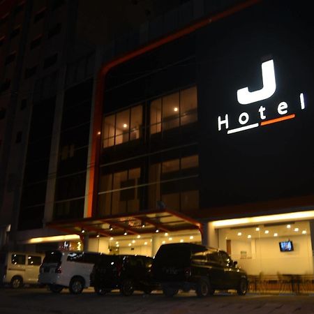 J Hotel Medan Exterior foto