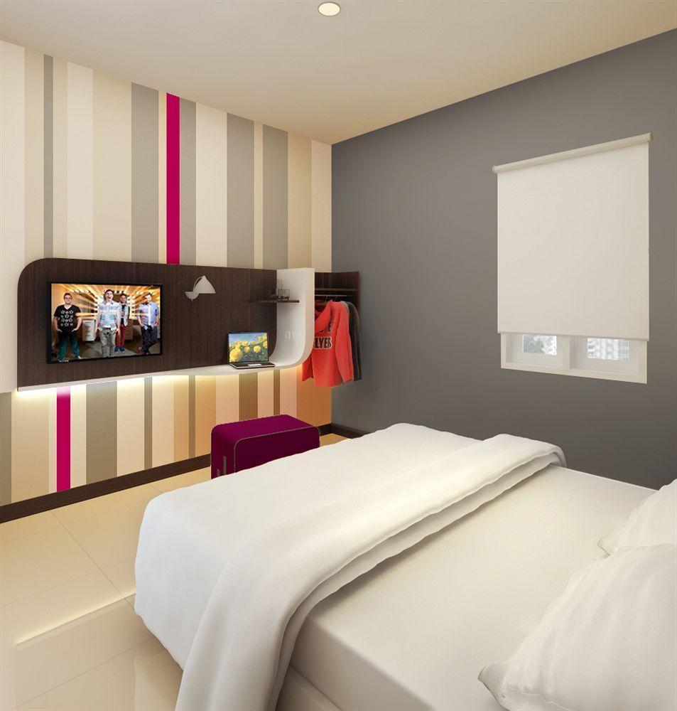 J Hotel Medan Exterior foto