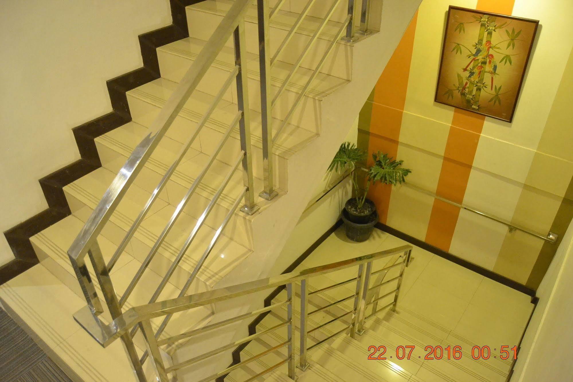 J Hotel Medan Exterior foto